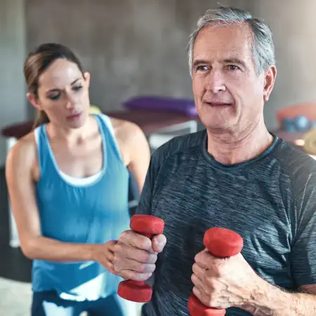 La Artrosis puede limitar las actividades diarias, pero con el manejo adecuado, muchas personas pueden llevar una vida plena.